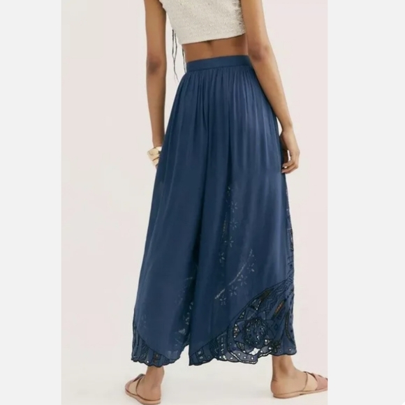 FREE PEOPLE Boho Pants - Picture 4 of 9